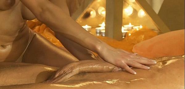  Twisty Hand Motion Massage